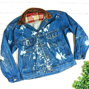 VINTAGE Marlboro denim jacket Large